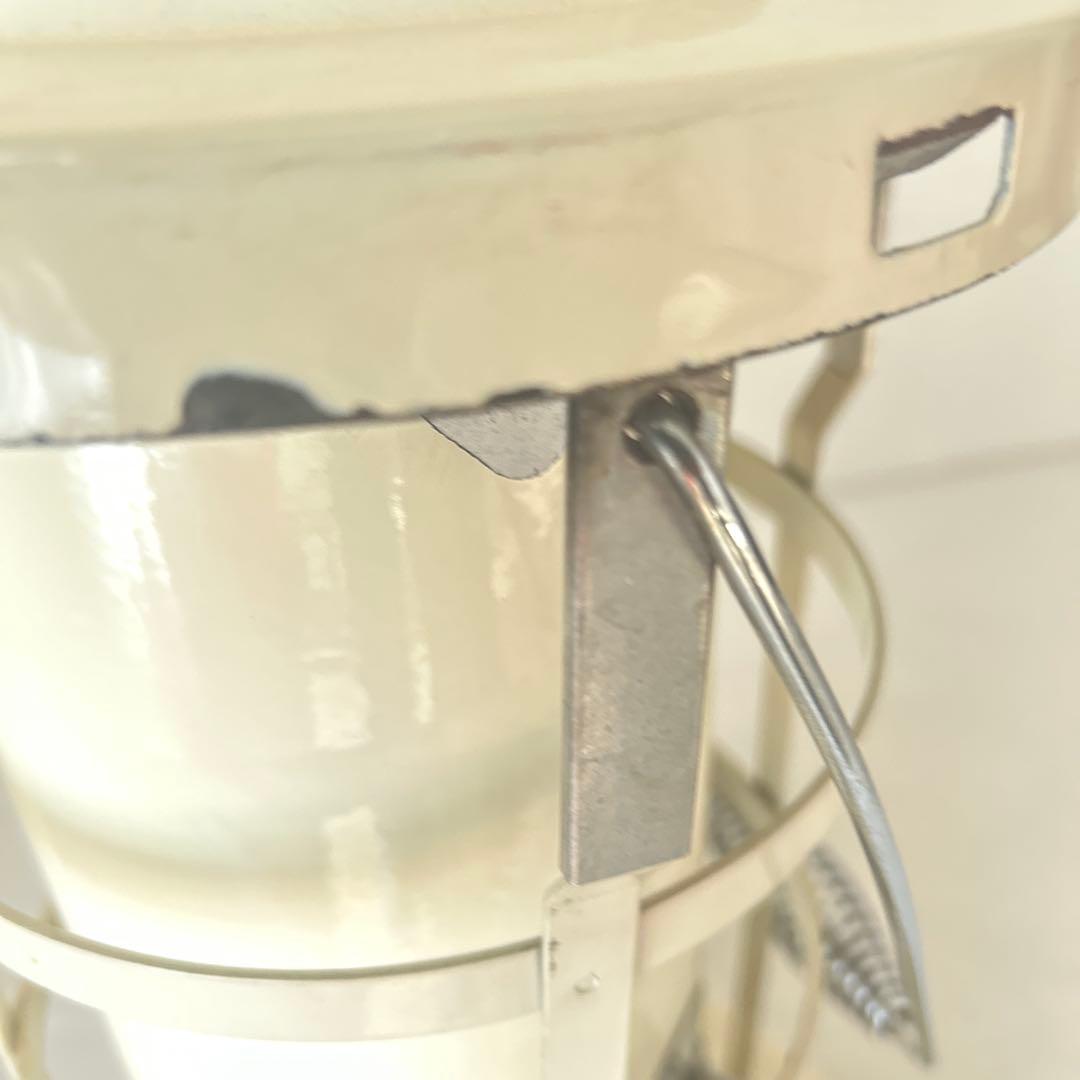 Aladdin ランプ クリーム色