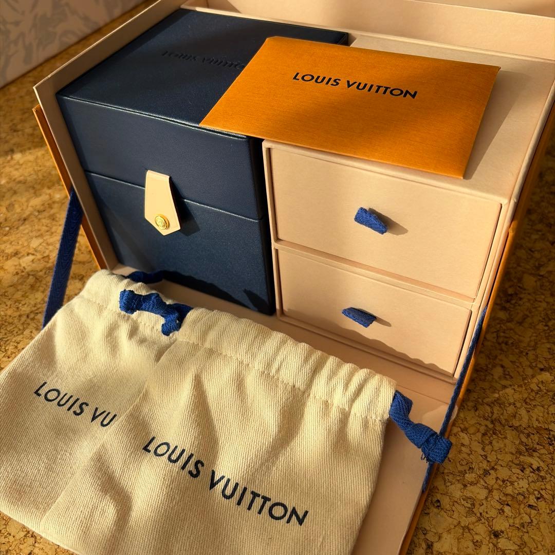 ルイヴィトン　タンブール　ホライゾン　腕時計