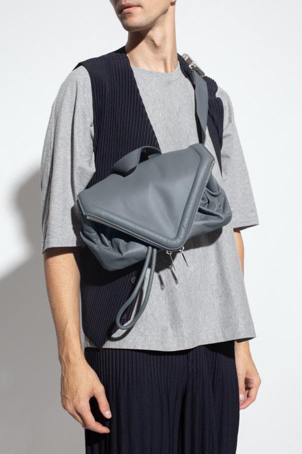 ボッテガヴェネタ ビーク ベルトバッグ ボディバッグウエストバッグ グレー