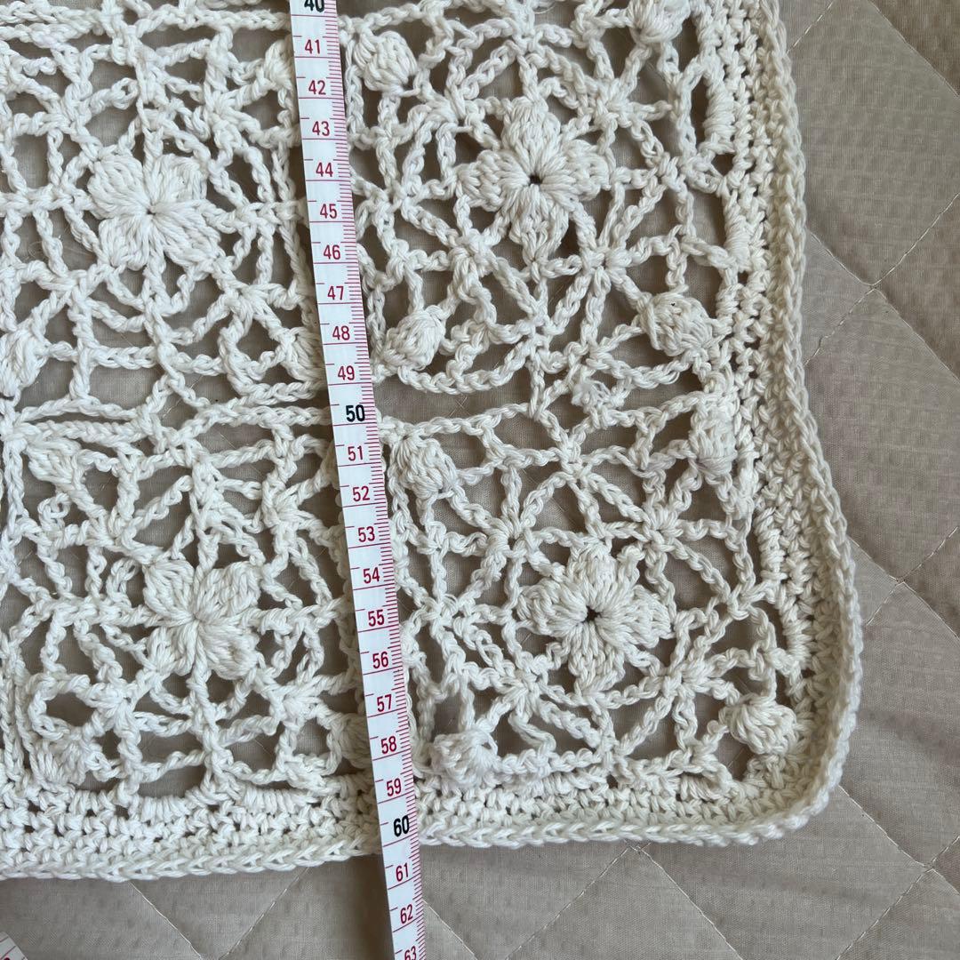 ホワイトレース編み コットン製　マルチカバー