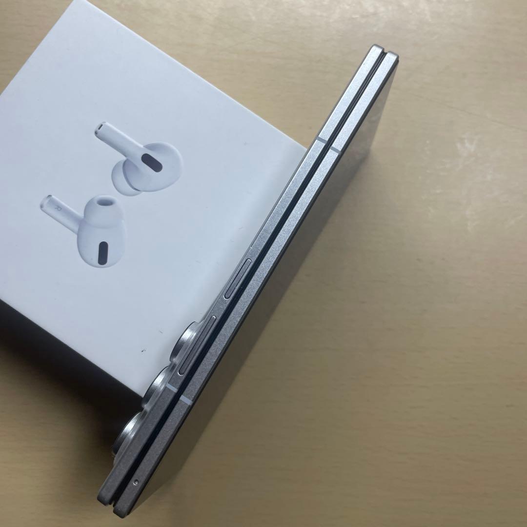 Galaxy Z Fold7 ホワイト　モックアップ　模型