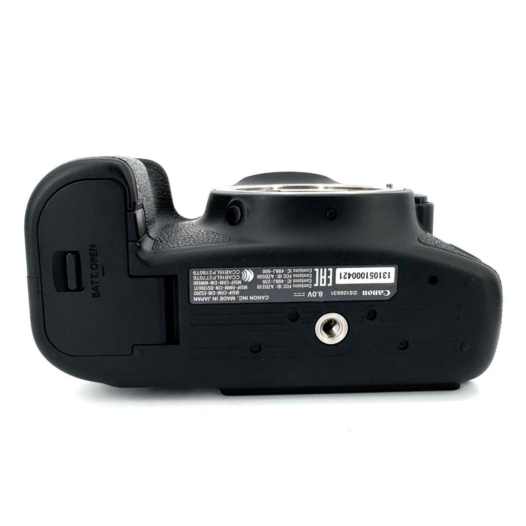 ■シャッター数7998【ほぼ新品】Canon EOS 6D MarkII ボディ