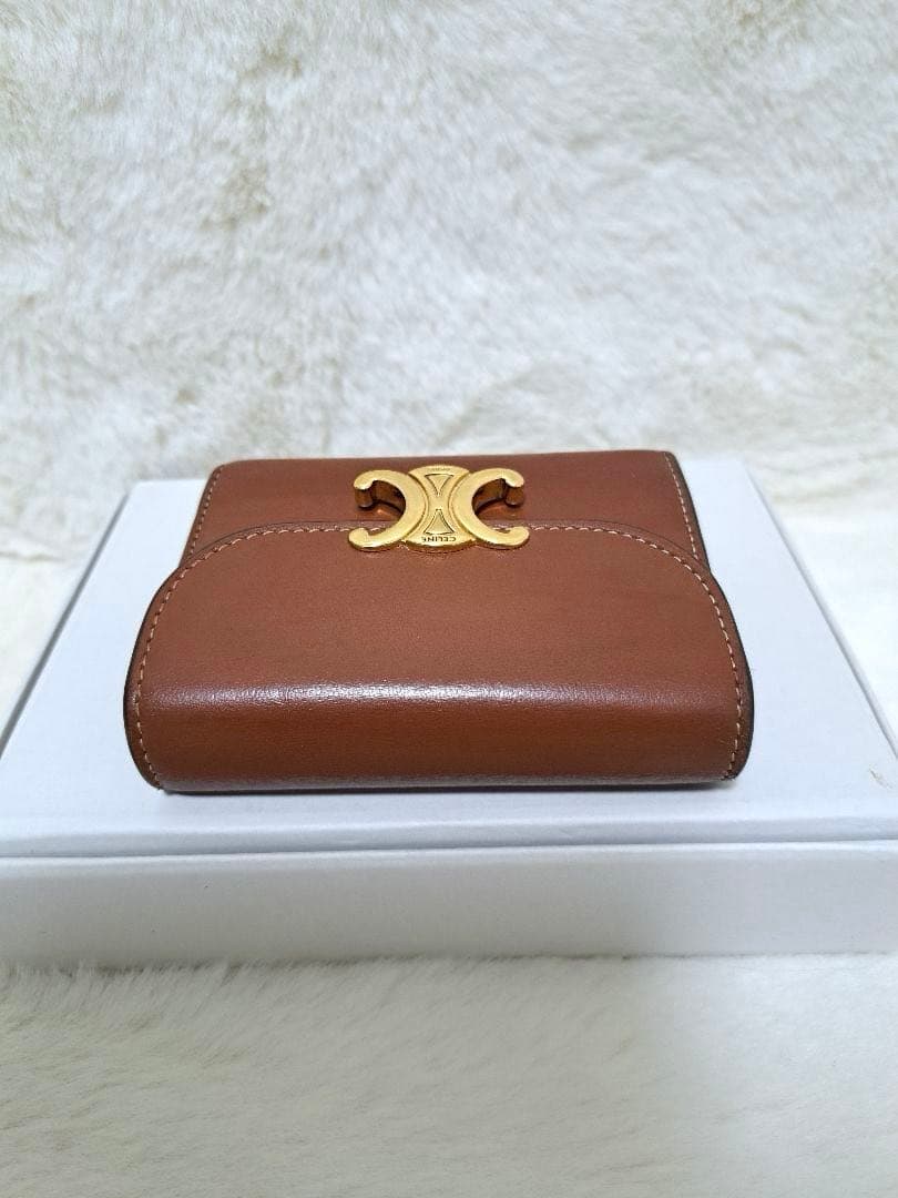 ✨極美品　正規品✨セリーヌ　三つ折り　トリオンフ　スモールトリフォールド