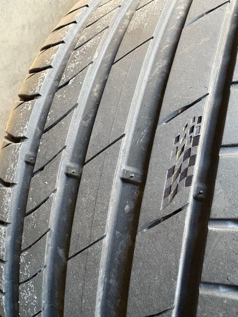 ※とよ社長専用  F31スポーツMツーリン18インチ 純正ホイールタイヤ