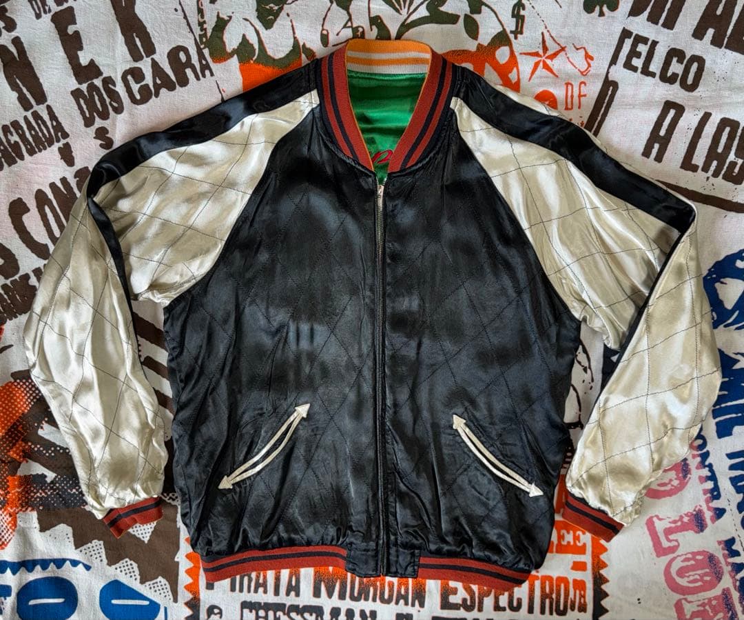 ★超美品！100着限定 居楽仁 イオラニ リバーシブルスカジャン金魚柄グリーンL