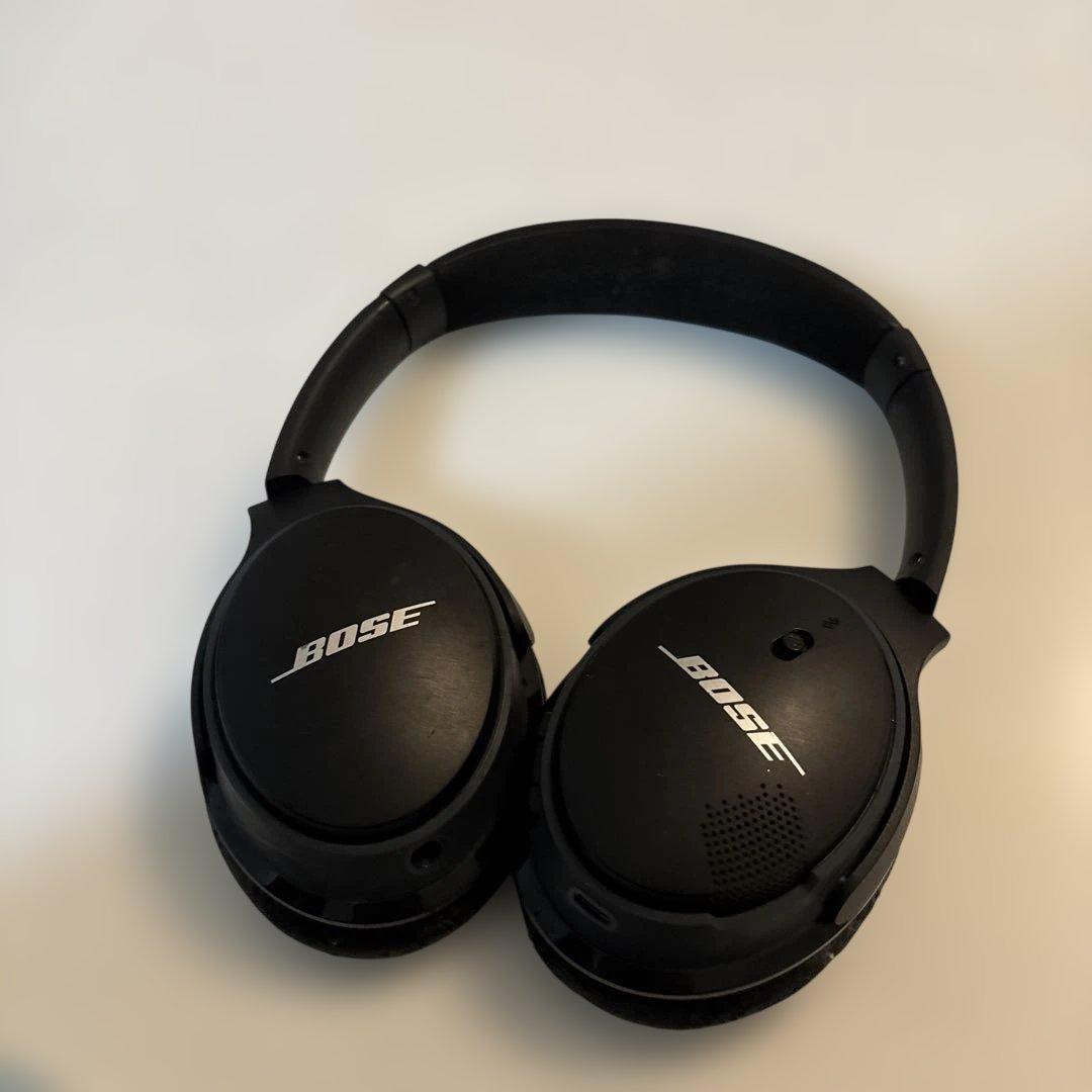 Bose QC45ワイヤレスヘッドホン ブラック 値下げ⭕️