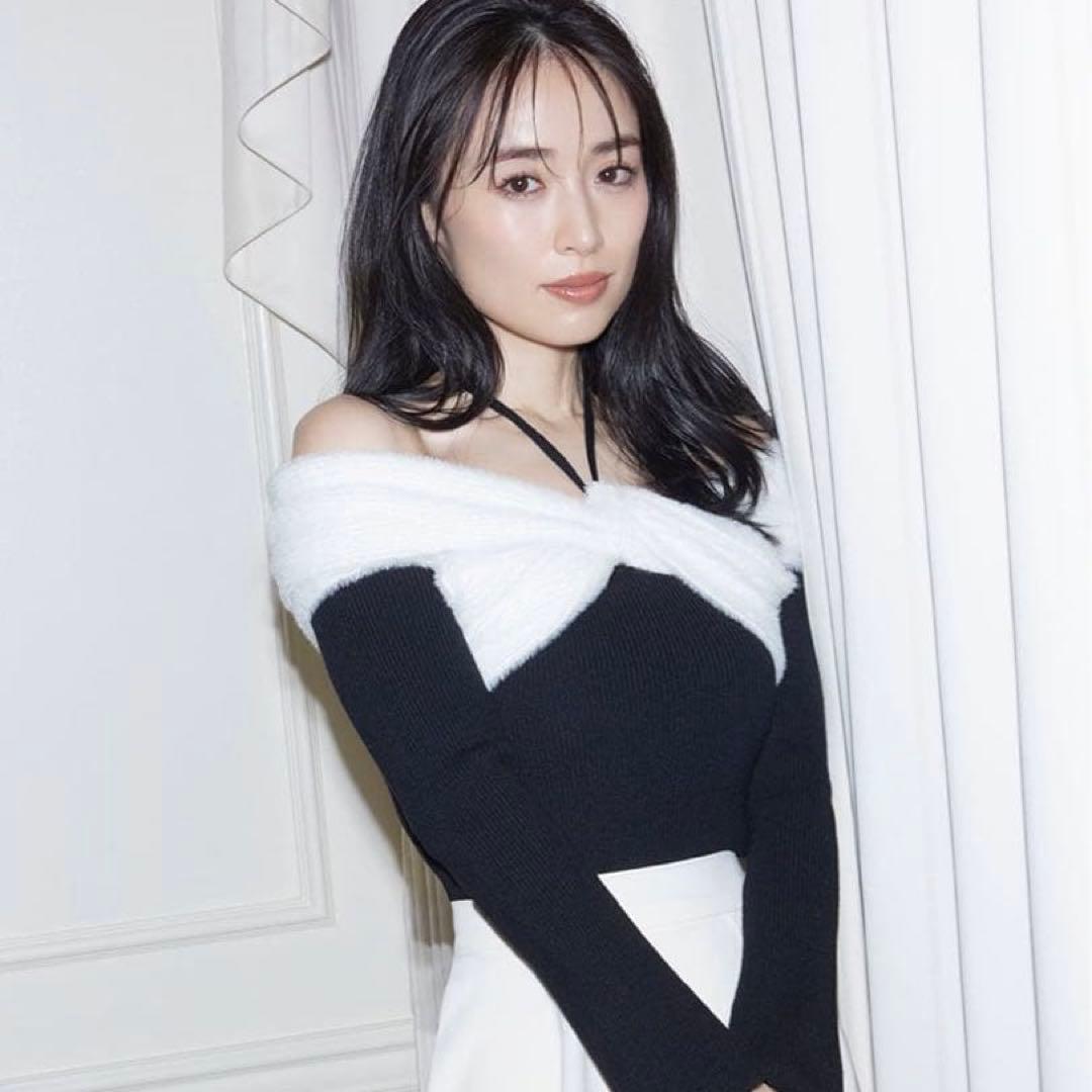 SNIDEL WEB限定 オフショルダーリボンニット