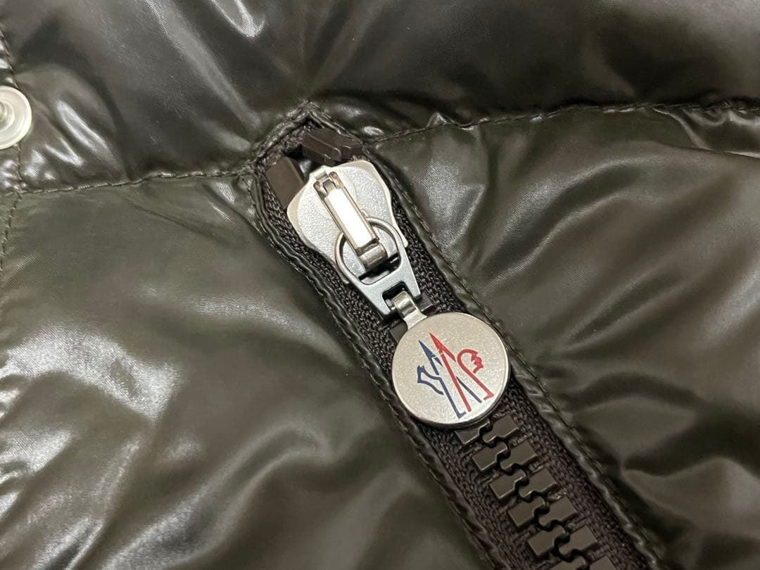 MONCLER☆シャイニーフード付ダウンJKサイズ00茶ジャンク品