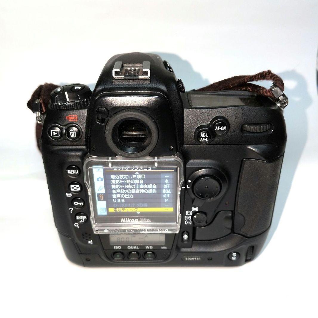 ニコンＤ２ＸＳ ボディ（純正バッテリー・バッテリーチャージャー）