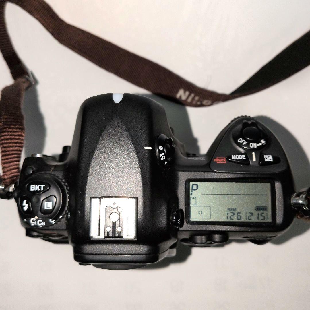 ニコンＤ２ＸＳ ボディ（純正バッテリー・バッテリーチャージャー）