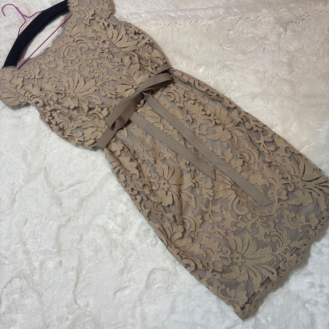 【お値引き】TADASHI SHOJI レースワンピース　サイズ4 ベージュ