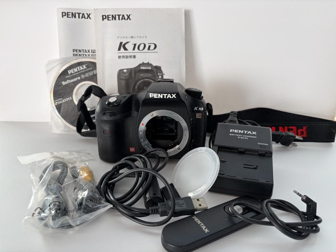 PENTAX K10D デジタル一眼レフカメラ 本体　付属品