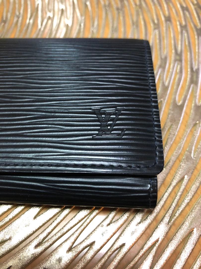 LOUIS VUITTON ルイヴィトン カードケース エピ ブラック 名刺入れ
