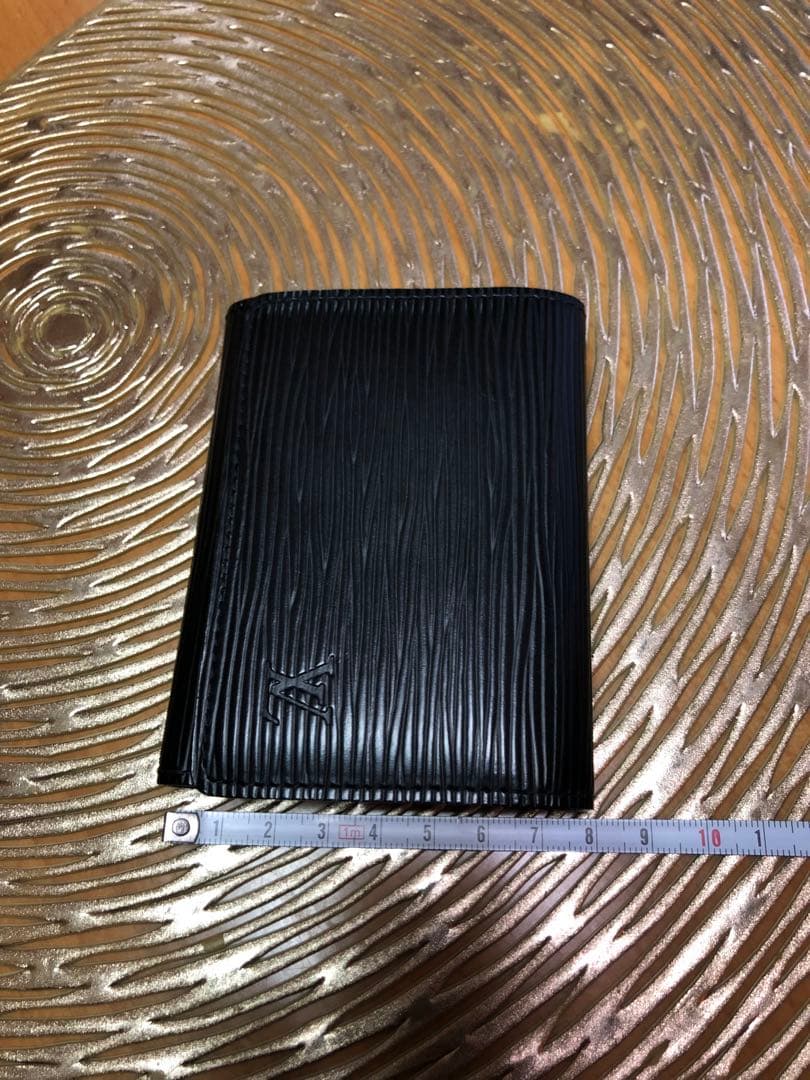 LOUIS VUITTON ルイヴィトン カードケース エピ ブラック 名刺入れ