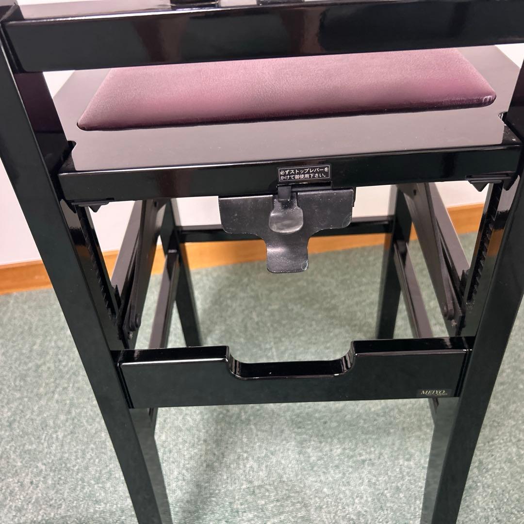 上げ下げしやすい！背付ピアノ椅子　吉澤Pecock