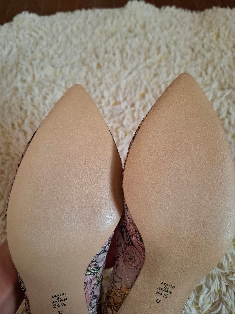 DIANA ミュシャ ミュール