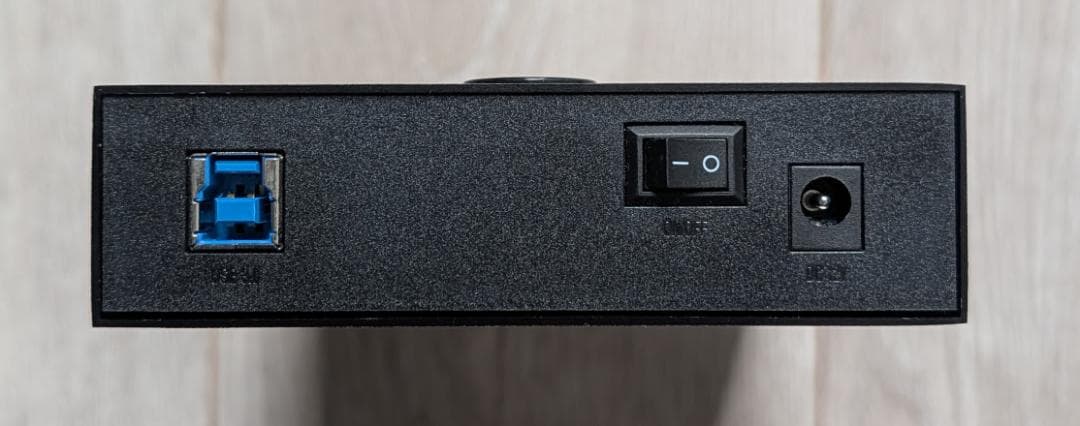 Seagate 8TB 外付けHDD