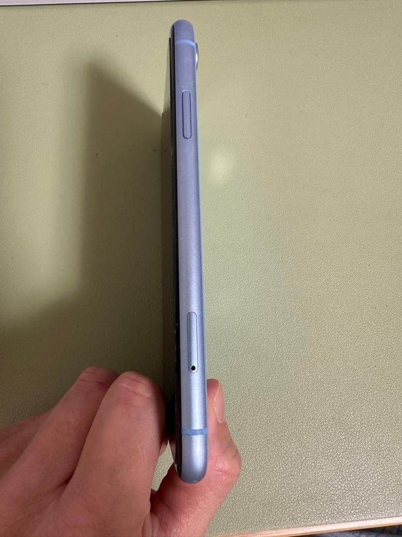 iPhone XR 128GB ブルー SIMフリー オーストラリア輸入品