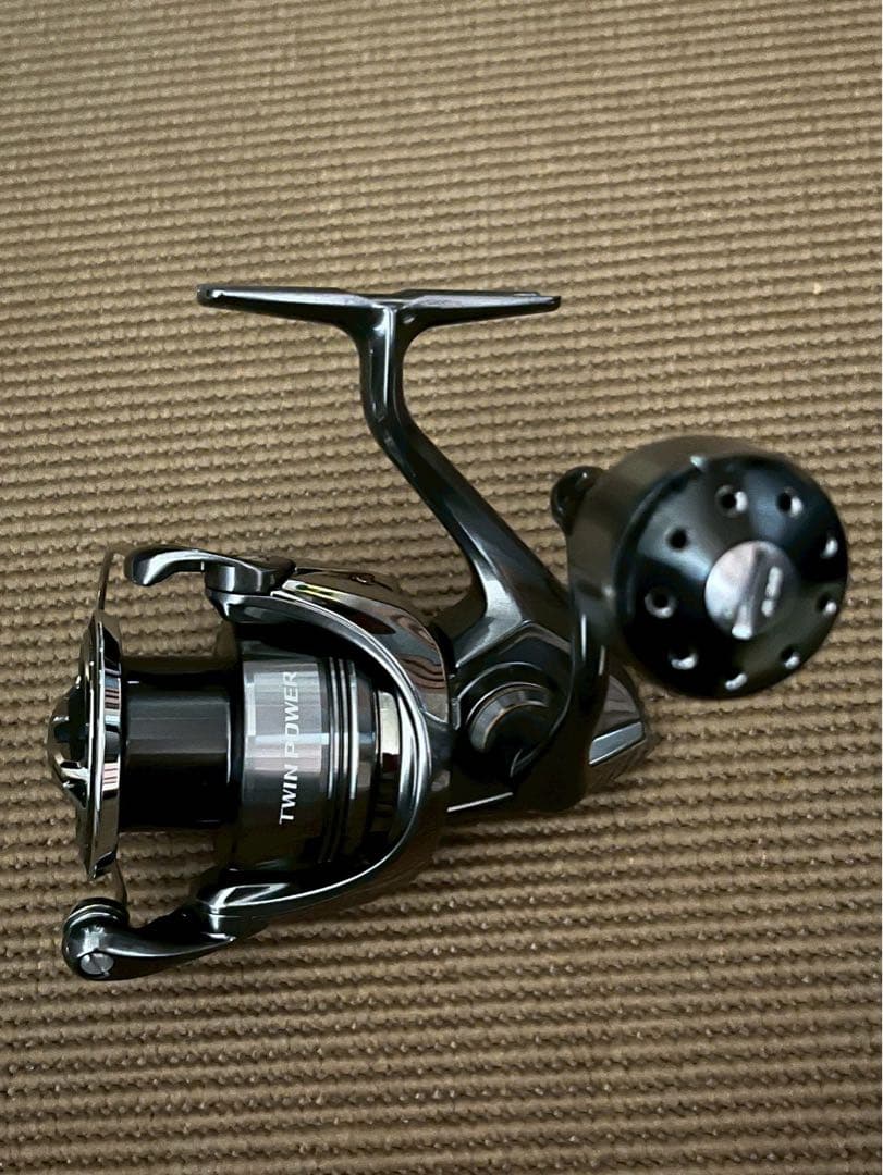 シマノ　TWIN POWER C3000XG 超美品！！RUDHIさん専用
