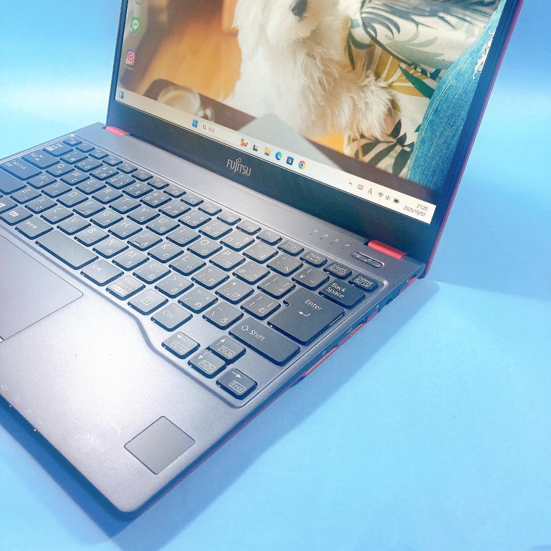 w88✨レッド/爆速 SSD新品/Win11/薄型軽量✨すぐ使えるノートパソコン