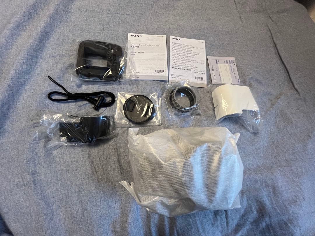 SONY RX100M5A +新品未使用MPK-URX100A