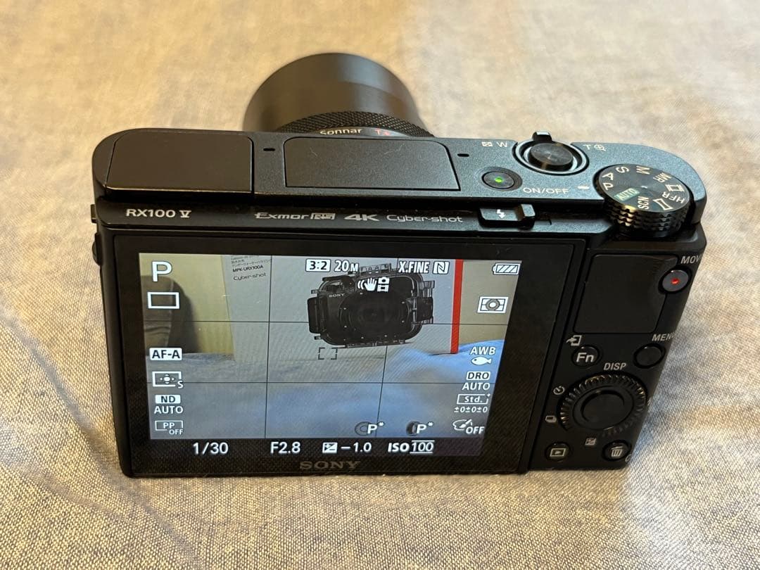 SONY RX100M5A +新品未使用MPK-URX100A