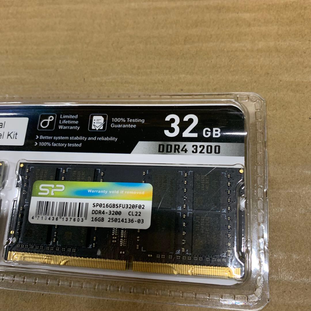 新品未開封　ddr4-3200 32GBノート用メモリ16GB２枚