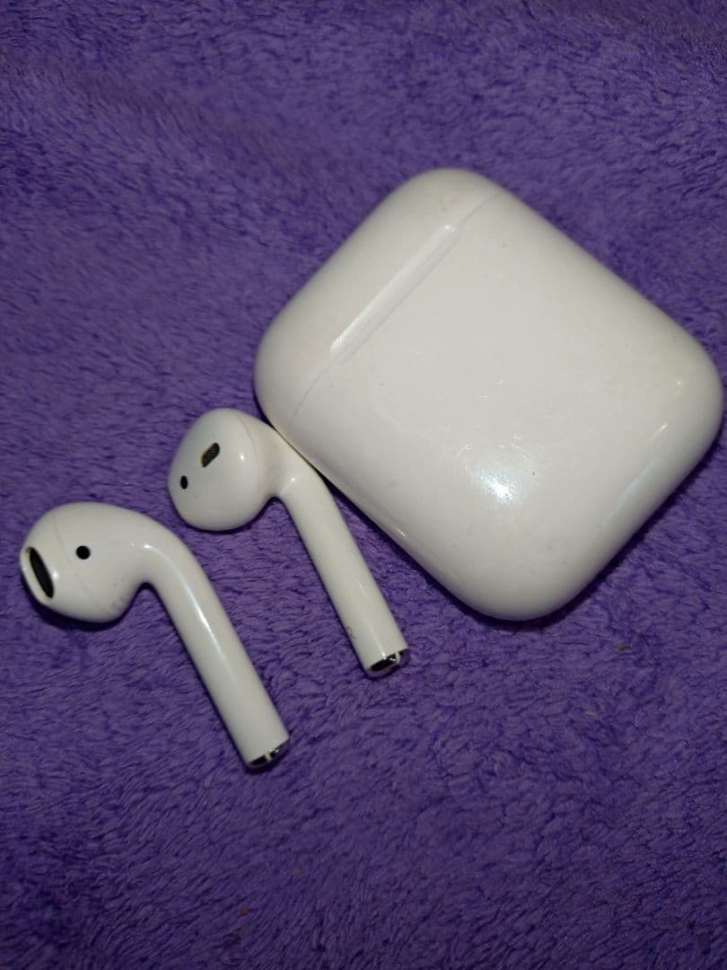 イヤホン AirPods