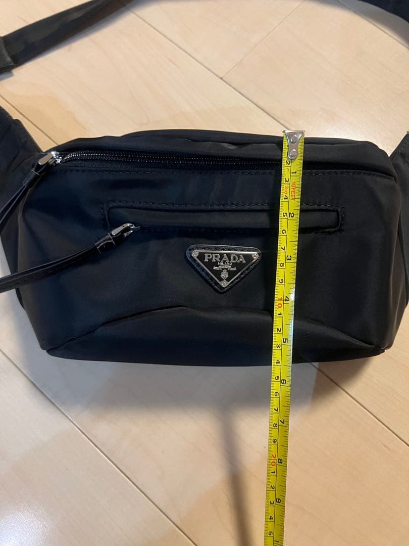 【未使用品】プラダ ナイロン ウエストバッグ