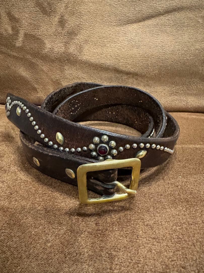 スタンダードカリフォルニア　HTCナローベルト フラワースタッズ