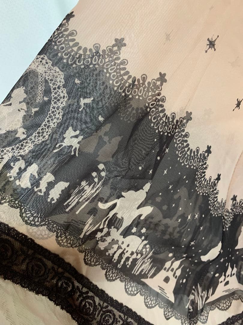 アクシーズファム　プリンセス柄　キャミソール