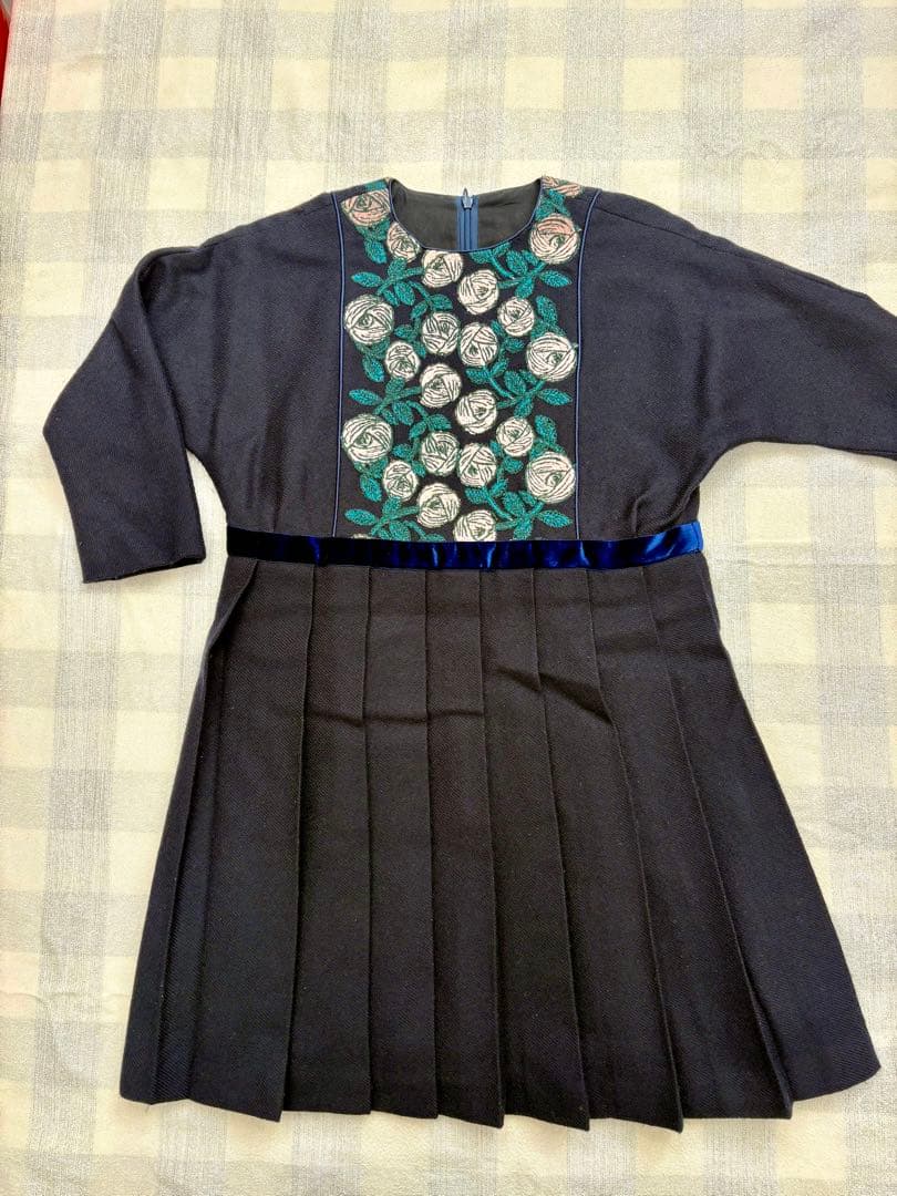 ミナペルホネン　130 セレモニーワンピース