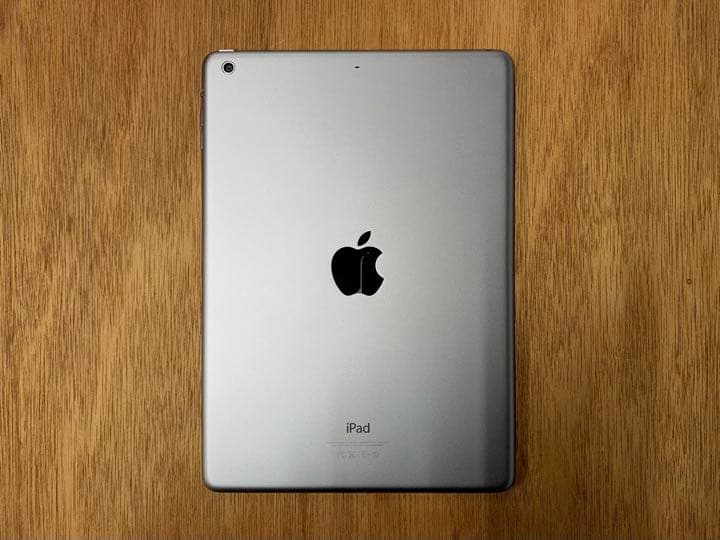 【美品】iPad Air Wi-Fi 128GB スペースグレイ 初代モデル