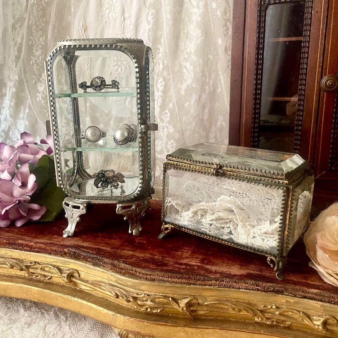 ガラスジュエリーケース　現行品　検フランスアンティーク　アクセサリーボックス