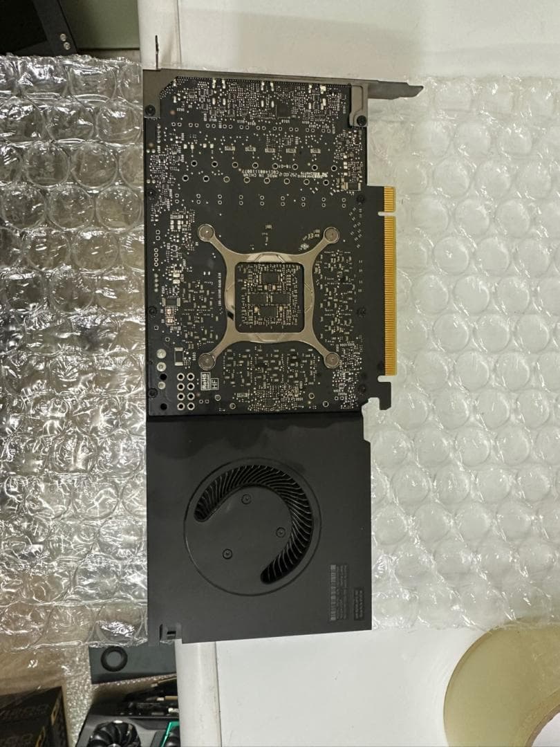 NVIDIA RTX A4000 16GB (10個あります.)