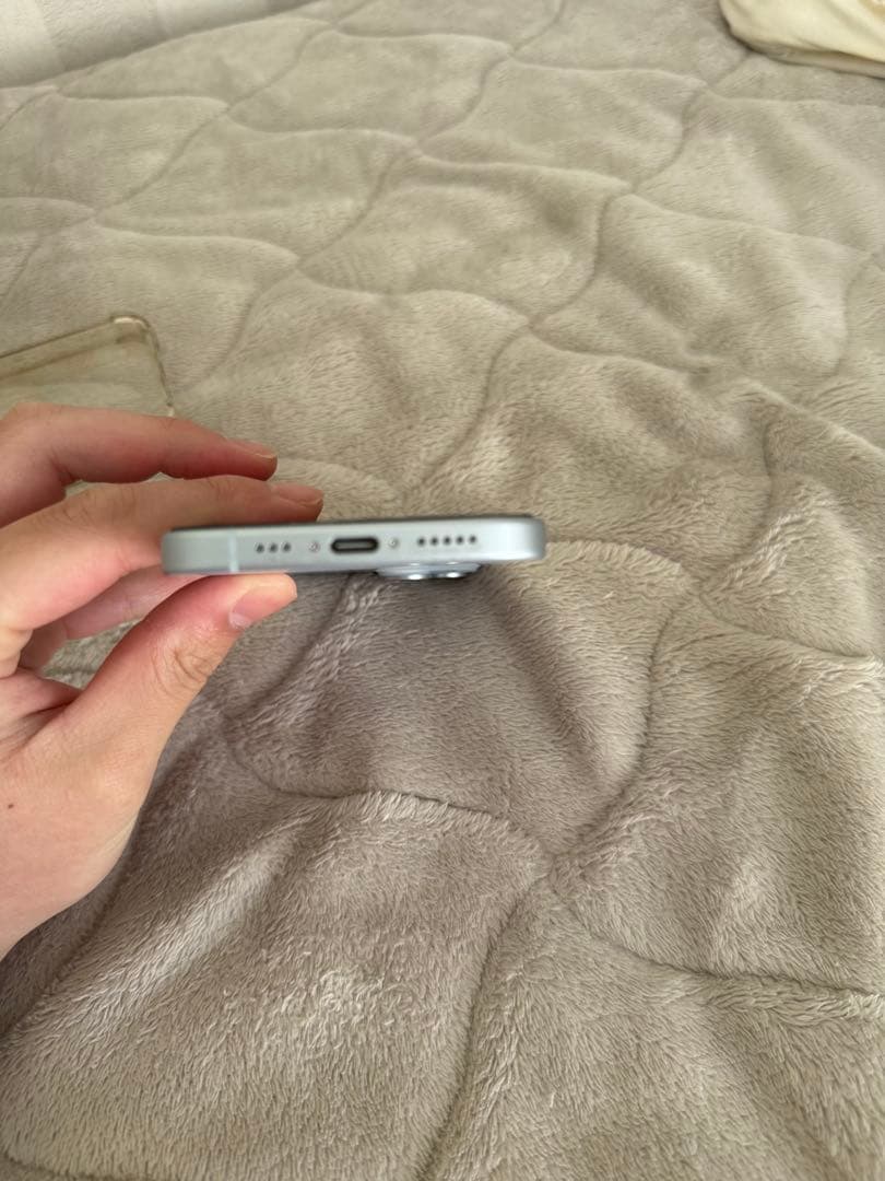 iPhone15 128GB 値下げ可能