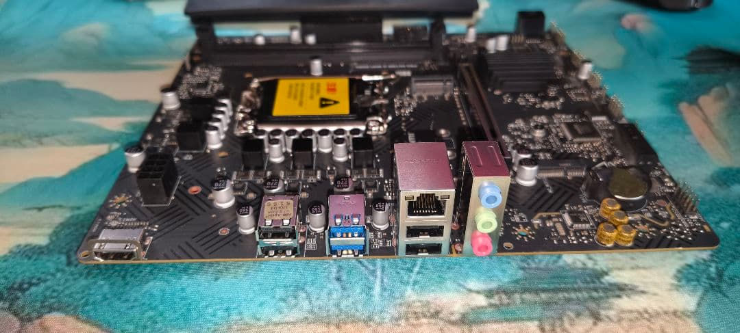 msi PRO H610M-S WIFI DDR4★I/Oパネル+無線LAN付き