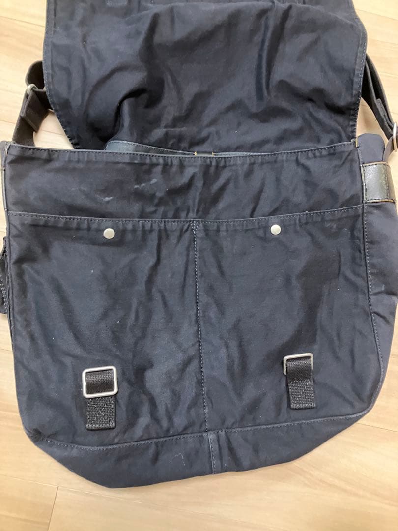 comme des garçons homme messenger bag