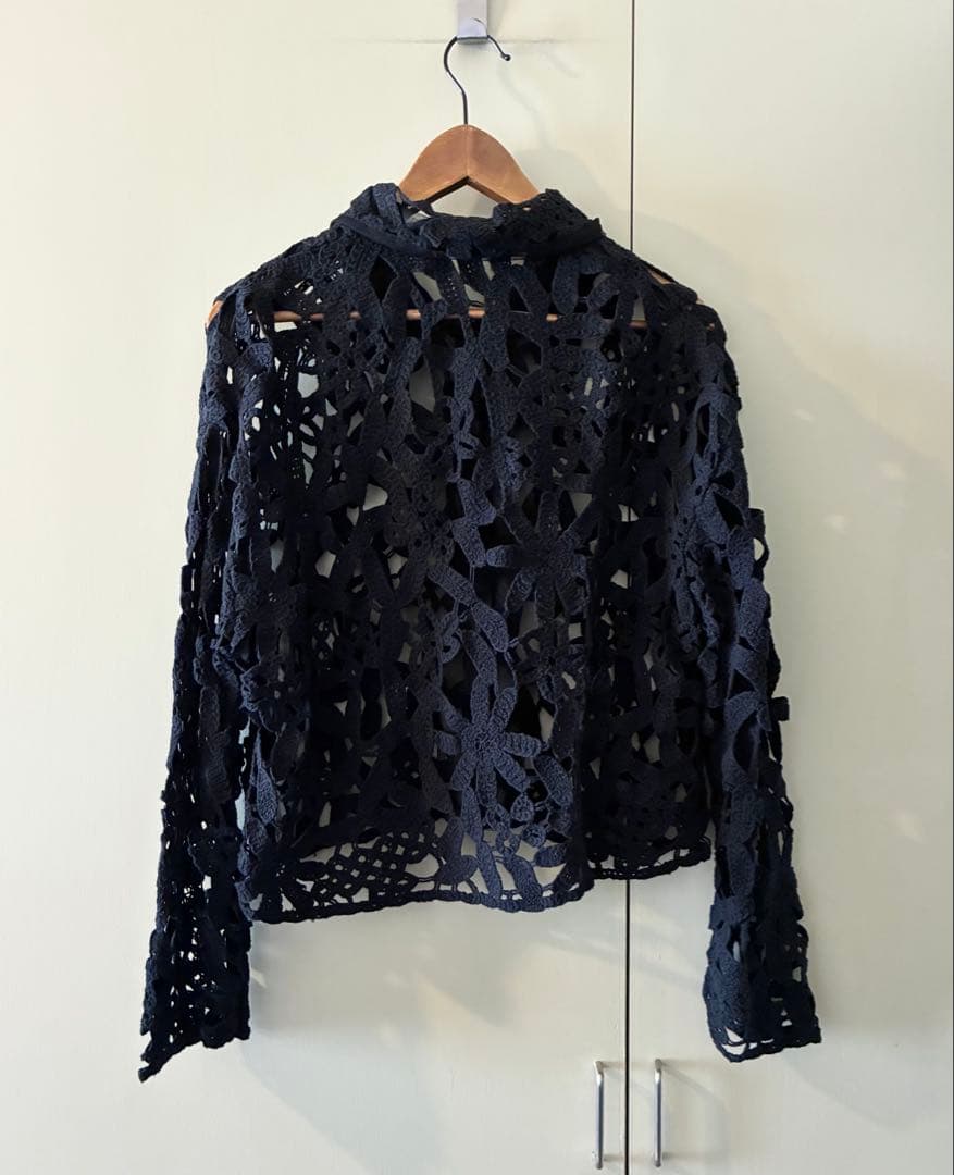 メゾンスペシャル ブラック クロシェレースシャツ