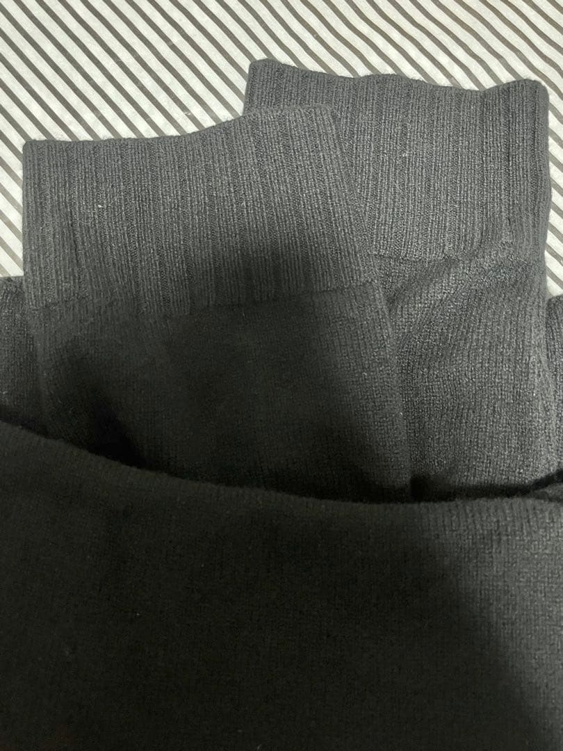 交渉中美品匿名ドゥーズィエムクラスCropped タートルネックニット黒