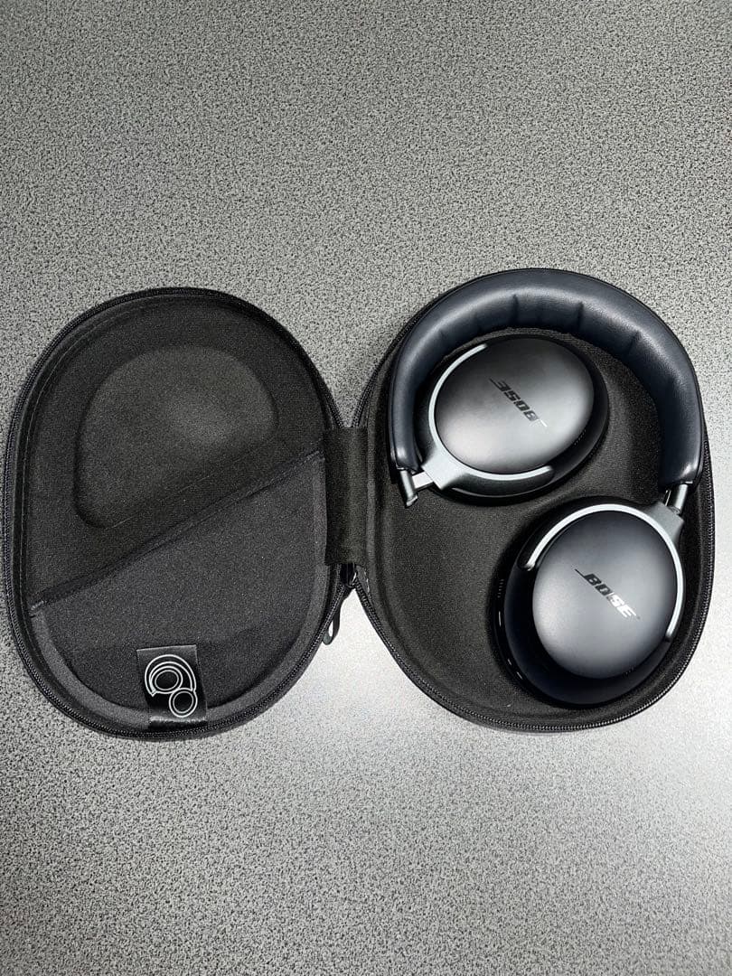 【あいう】Bose QUIETCOMFORT ULTRA ケース付き