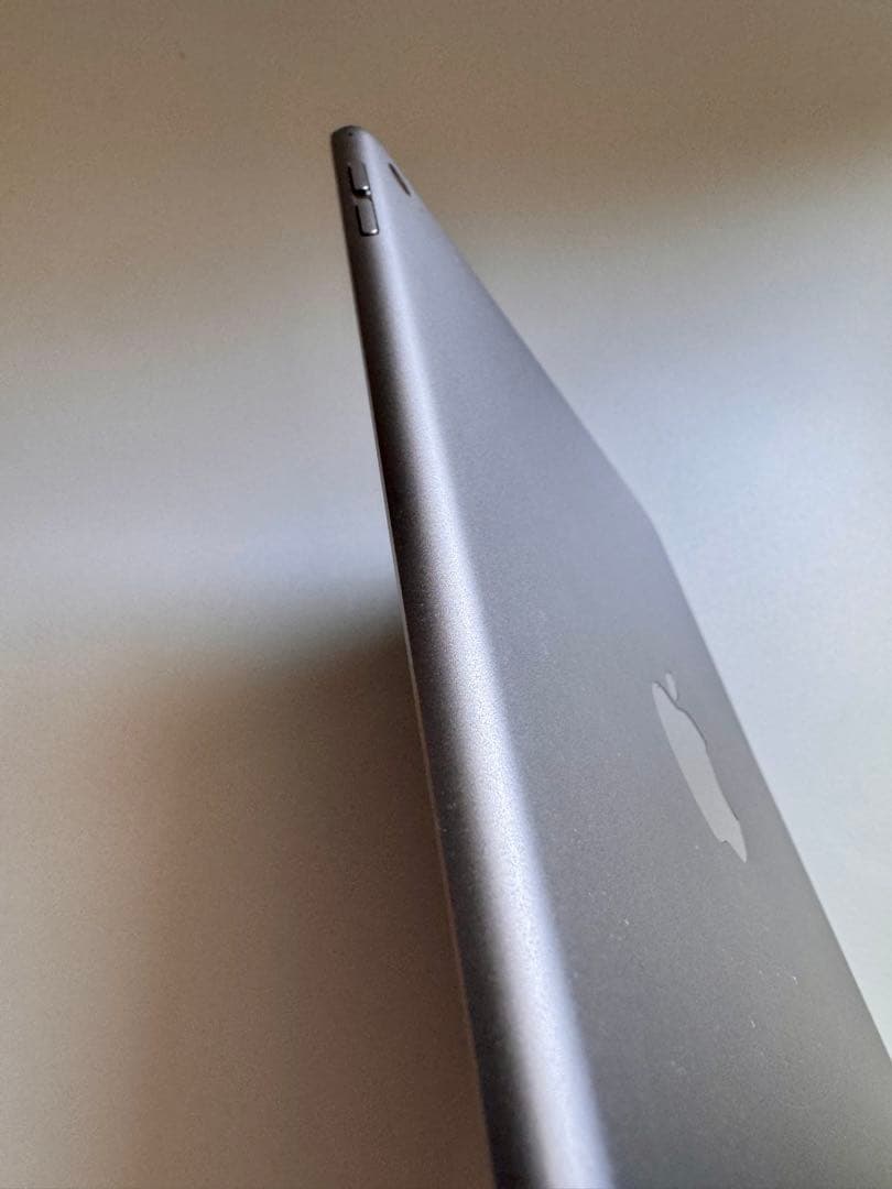 Apple iPad mini 4 スペースグレー 本体 128GB WIFI