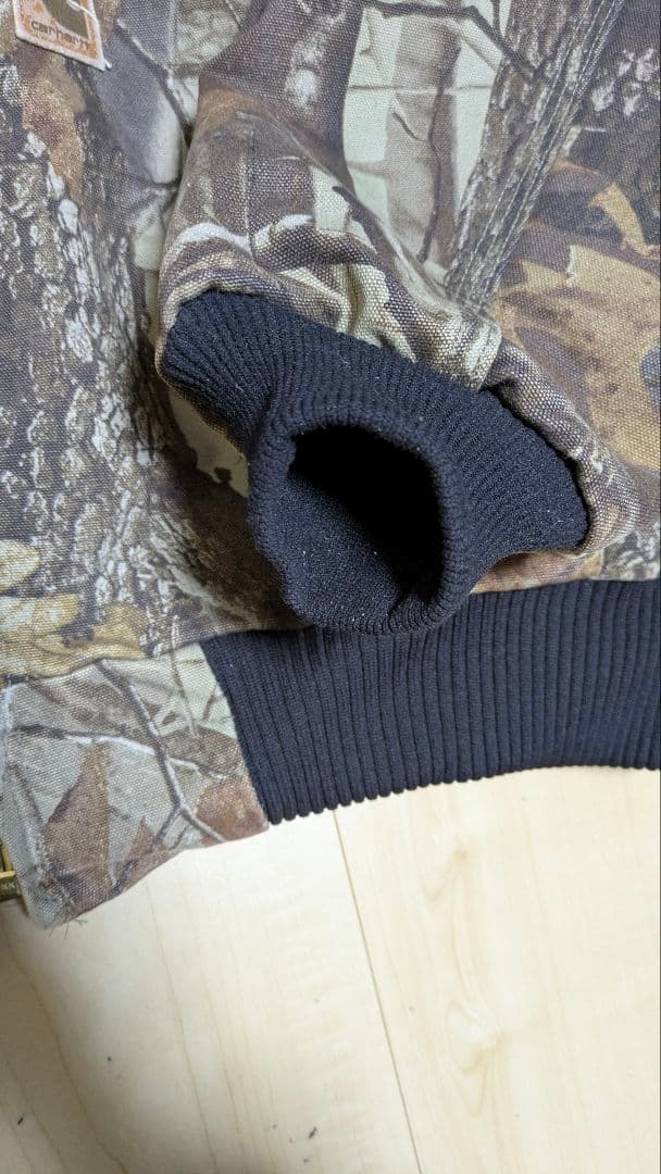 Carhartt　リアルツリー　アクティブジャケット