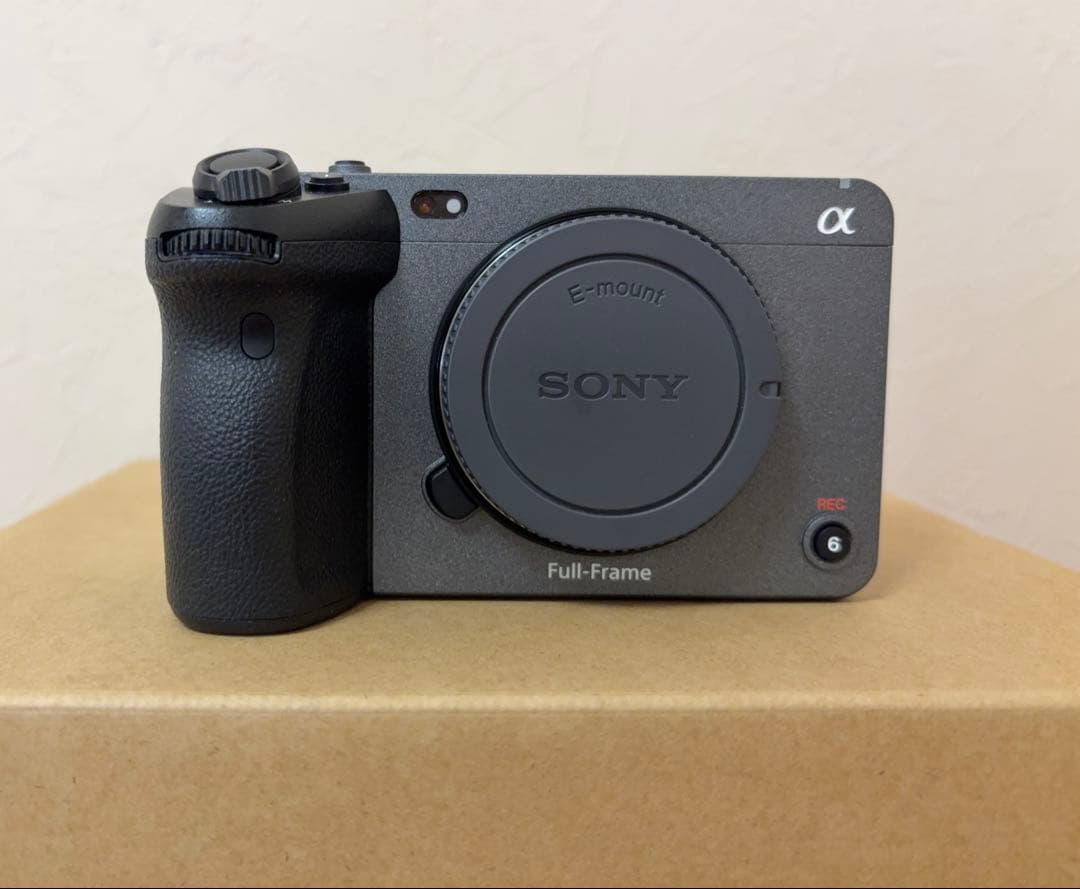 SONY Cinema Line カメラ ILME - FX3 使用回数わずか