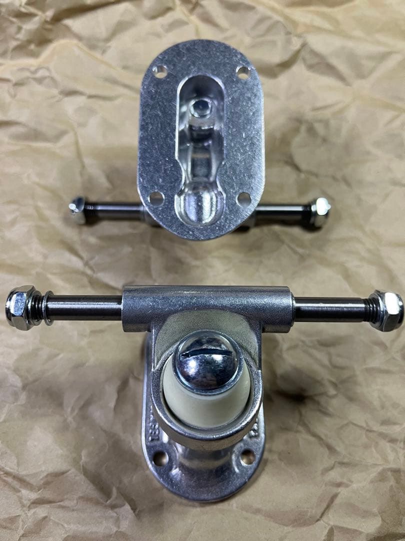 THE HEATED WHEEL ★ POLARIZER TRUCKS