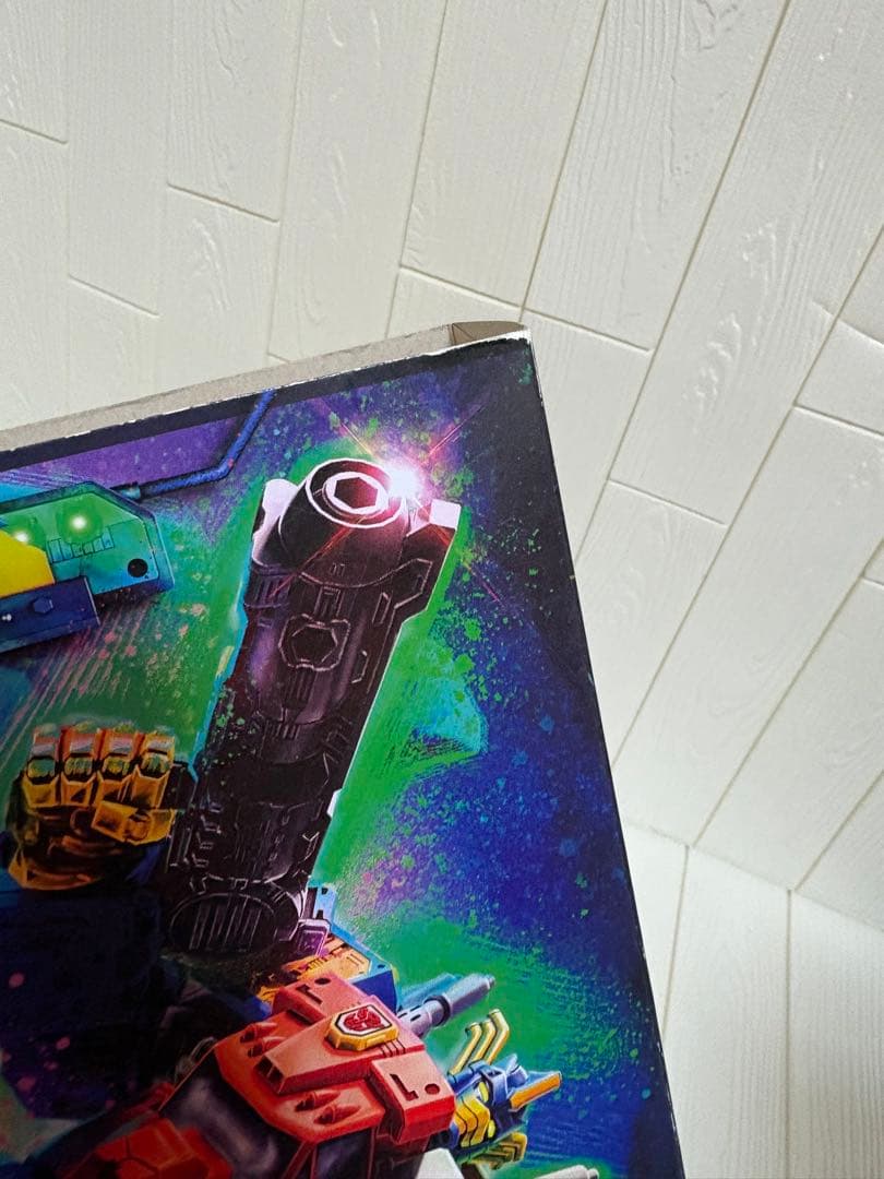 ♦︎【未開封】TL-48 オプティマスプライム 箱ダメ有 アルマダ レガシー