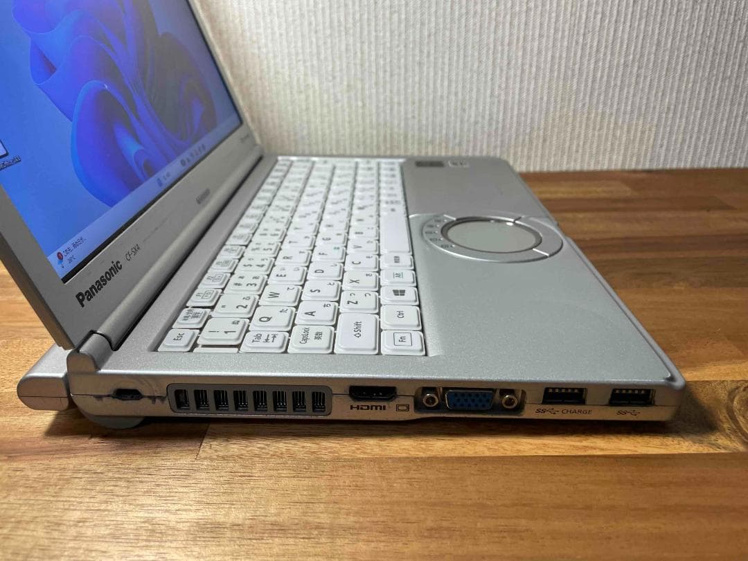 Win11 CF-SX4 メモリ8GB SSD256GB