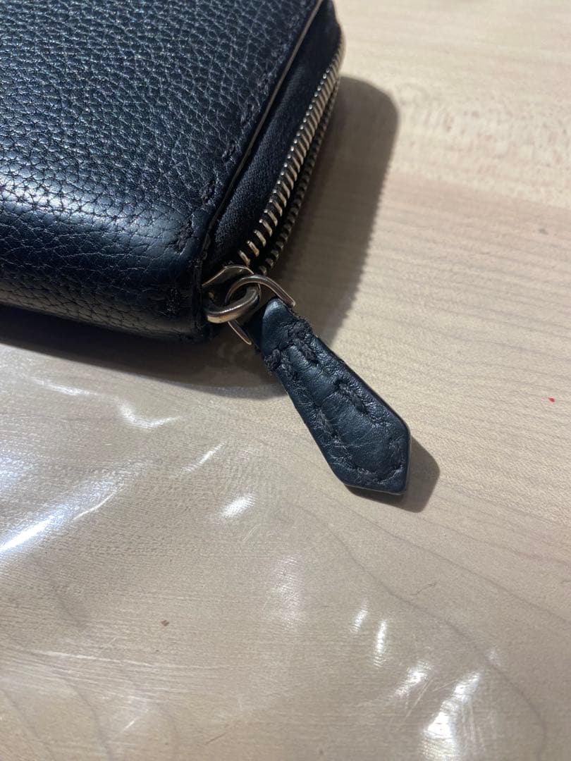 FENDI ROMA ブラックレザー長財布