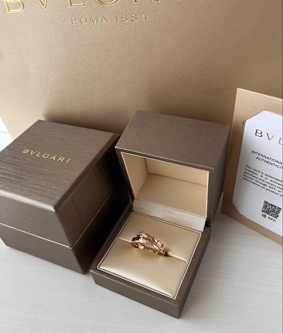 美品 BVLGARI セルペンティ PG リング Mサイズ51-53 ダイヤ