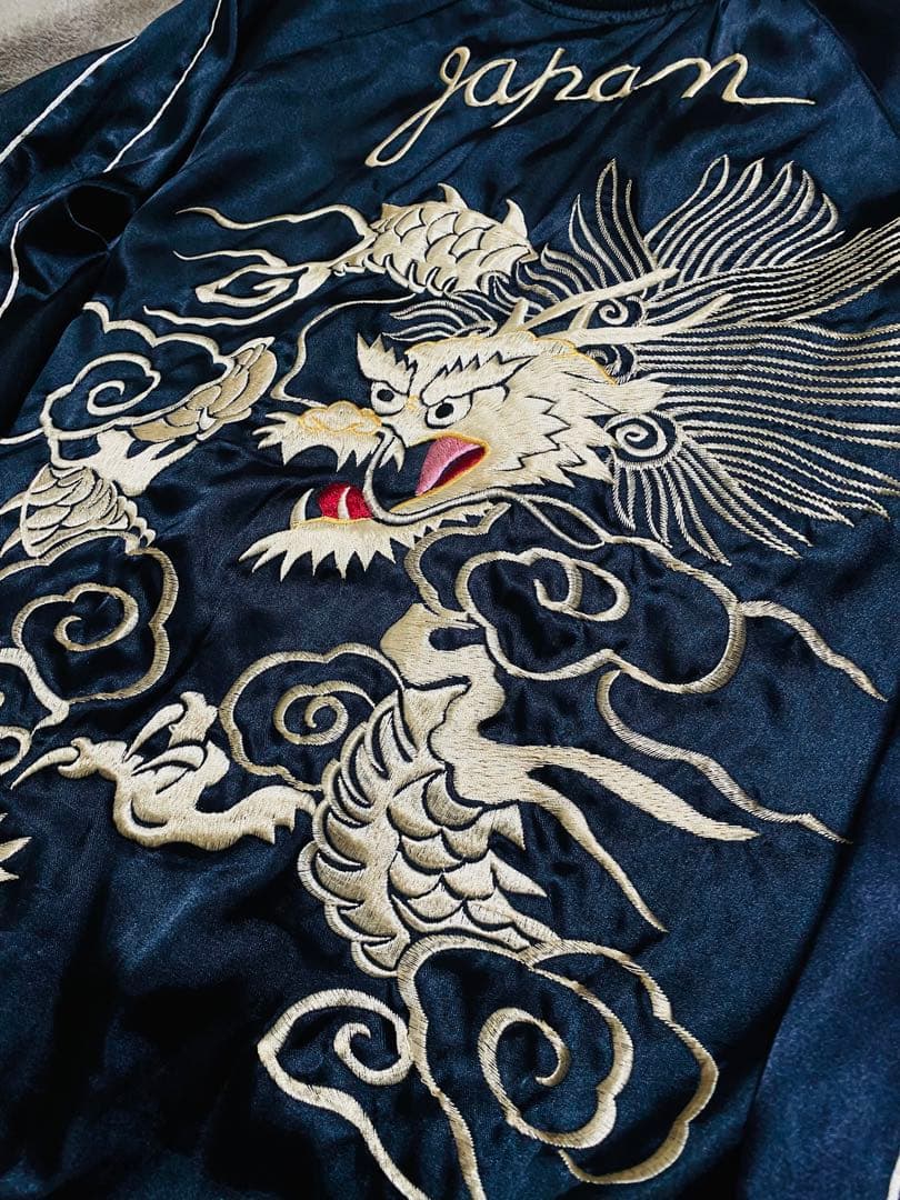 テーラー東洋 日本限定　スカジャン　サテン unisex ２面用 vintage